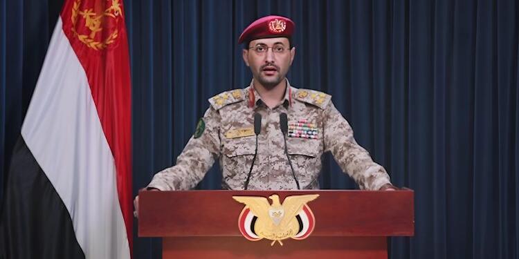 Husiler: Amerika saldırılara katılırsa gemilerini vururuz