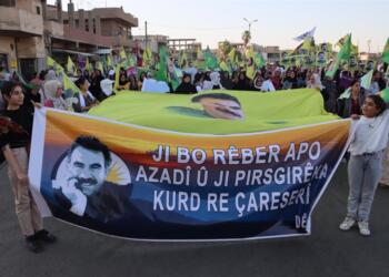 Dêrik’te Abdullah Öcalan için kitlesel yürüyüş