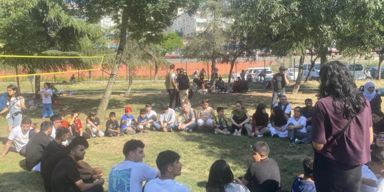 DEM Parti Gençlik Meclisi’nden çocuklar için etkinlik