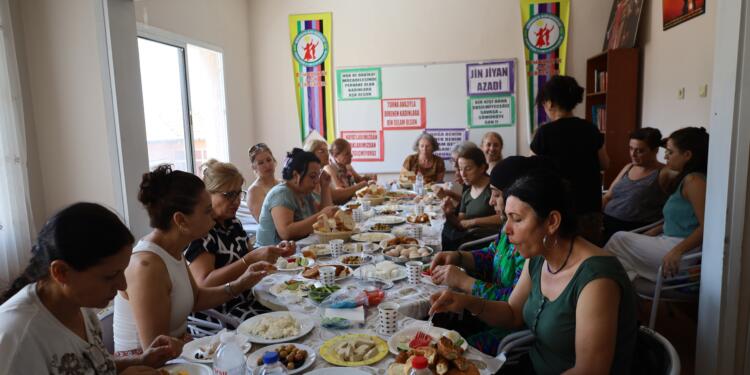 Alevi kadınlar barış konuştu