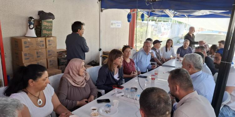 HDK’den DYO Boya işçilerine dayanışma ziyareti