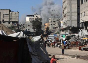 Gazze’de 81 kişi hayatını kaybetti