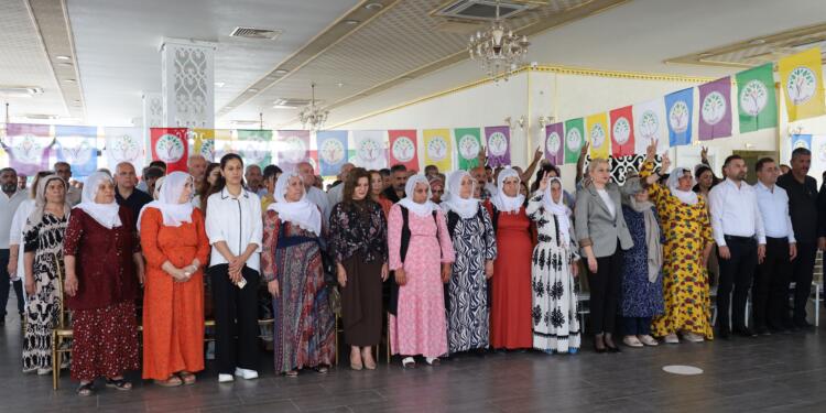 Koca: Tarihi sorumluluk üstlenerek sürecin öznesi olmalıyız