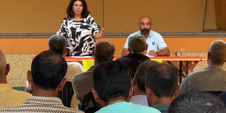 ‘Demokratik toplum için komünlerde yer alın’