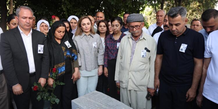 Orhan Doğan mezarı başında anıldı: İzinden gideceğiz