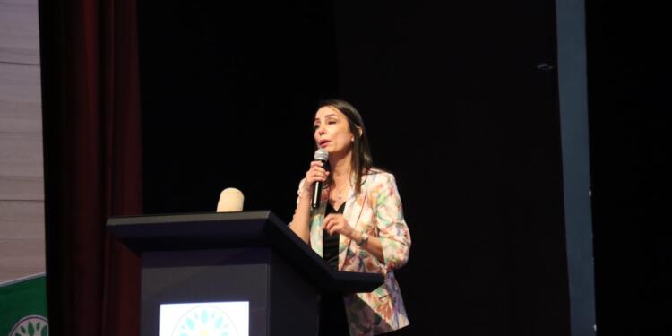 Tülay Hatimoğulları: Siyasi tutsaklar serbest kalmalı, AİHM kararları uygulanmalı