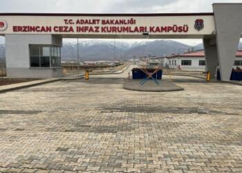 Fırat Erbağa 2 aydır hücrede tutuluyor, kitap verilmiyor