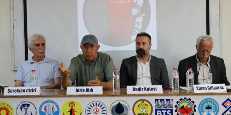 Marksist Okul’dan panel: Demokrasinin ana unsuru sokaktır