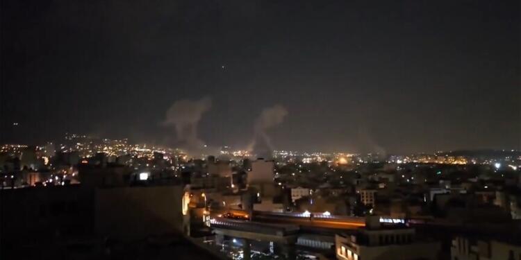 Tahran’da yoğun patlamalar yaşanıyor