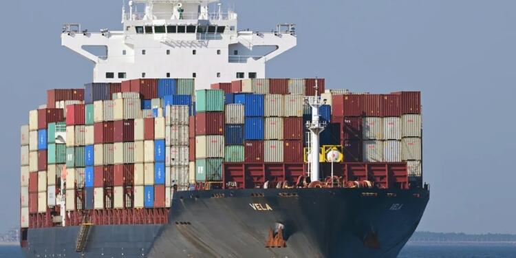 İsrail’e çelik taşıyan VELA, Mersin’den ayrıldı