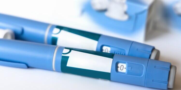 Zayıflama iğneleri görme kaybına mı yol açıyor?