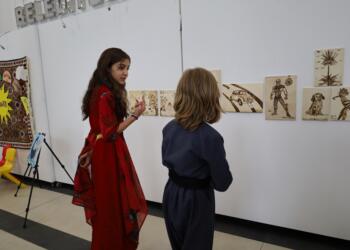 Wan’da ‘Hêviyên Hunerê’ sergisi açıldı