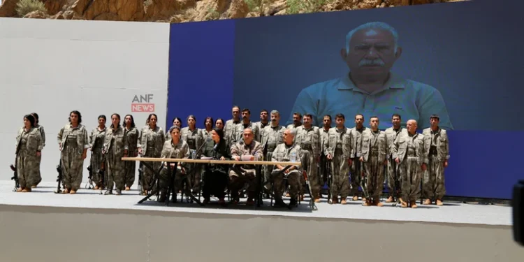 KCK: Yeni süreç 14 Temmuz direniş çizgisine dayanıyor