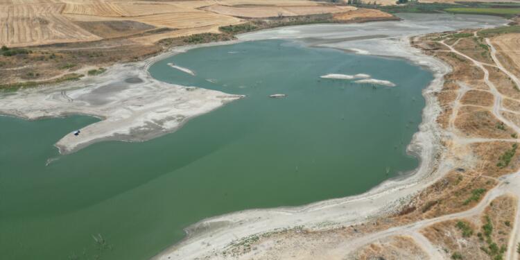 Tekirdağ’daki Türkmenli Göleti’nin su seviyesi yüzde 5’in altına düştü
