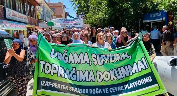 Pêrtag’de pomza ve kum ocağı projesine karşı yürüyüş