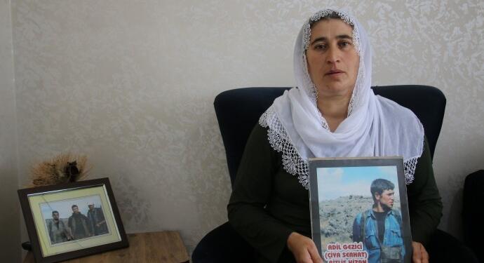 ‘Türk ve Kürt anneleri barış için bir araya gelmeli’