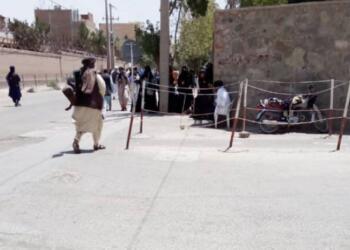 Taliban’dan ‘burka’ giymeyen kadınlara işkence