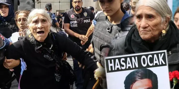 Cumartesilerin ak saçlı annesi: Emine Ocak’ın ardından