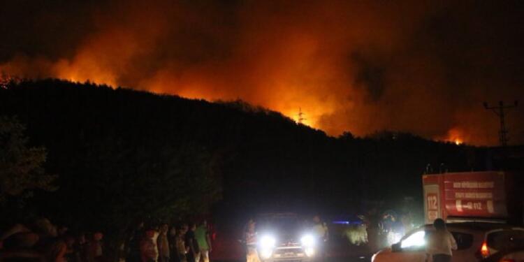 Dörtyol’da orman yangını: Bin 870 kişi tahliye edildi
