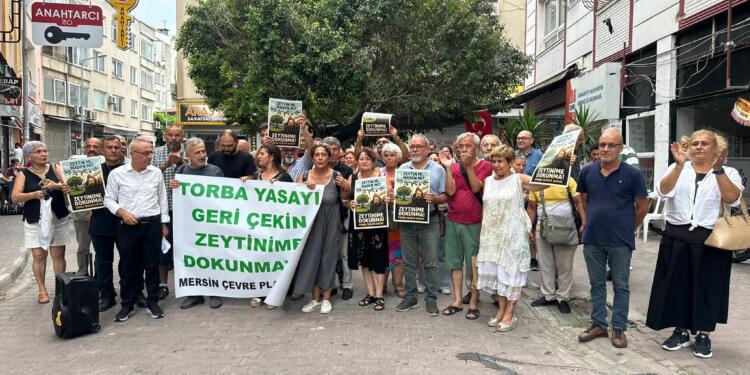Mersin’de madene karşı eylem: Topraklarımızı vermeyeceğiz’