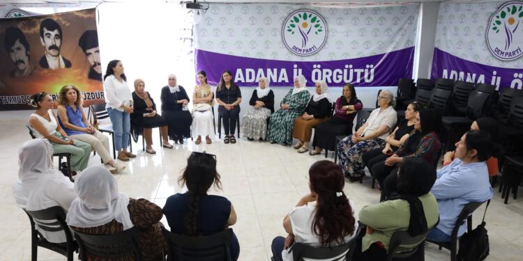 Adana’da ‘Kadın Kurtuluş İdeolojisi’ atölyesi düzenlendi