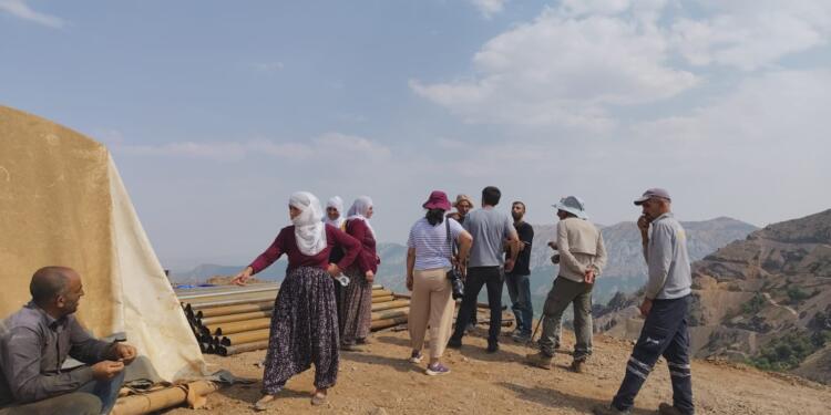 Licê’de madene karşı direniş sürüyor