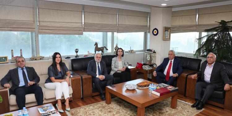 Tülay Hatimoğulları TESK’i ziyaret etti
