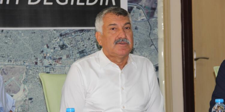 Gözaltındaki Zeydan Karalar halkı belediye önüne çağırdı