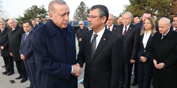 Erdoğan’dan Özel’e tazminat davası