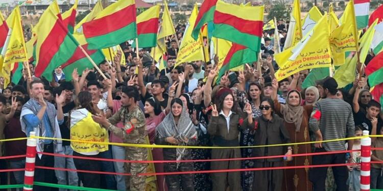 Rojava’da halk ‘19 Temmuz Devrimi’ kutlamalarına akın etti