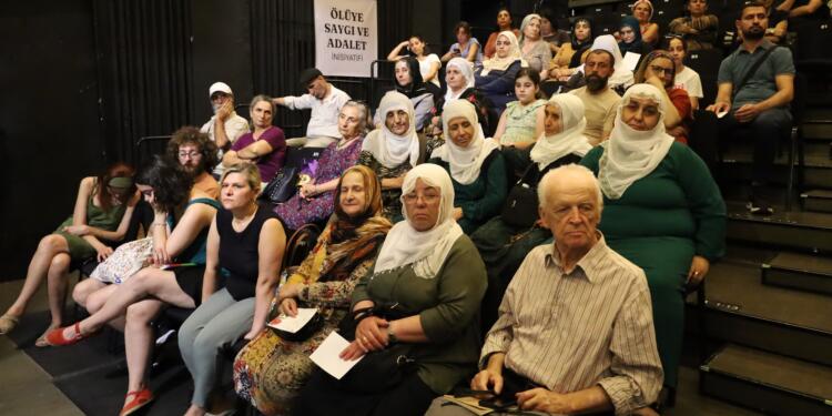 ‘Ölüye Saygı ve Adalet’ paneli: Geçmişle yüzleşmeden barış olmaz