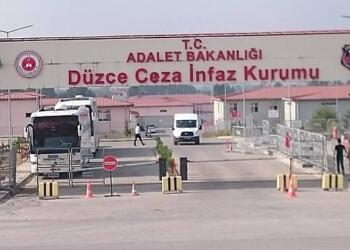 Düzce’de 2 tutsağın infazı yakıldı