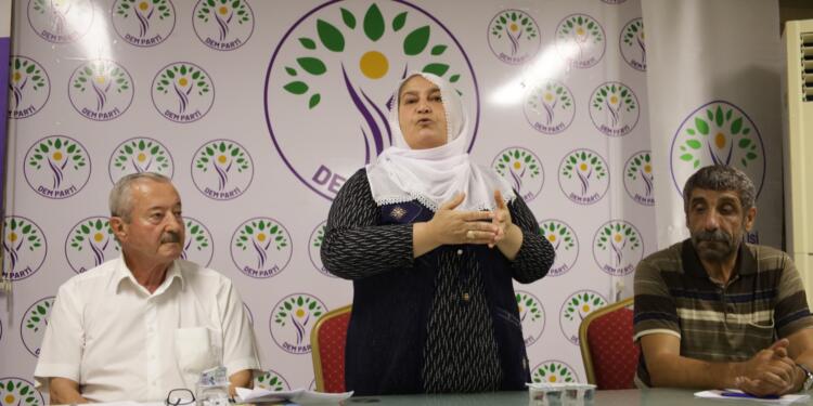 Törene katılan Barış Annesi: Devlet zaman kaybetmeden barışın elini tutmalı