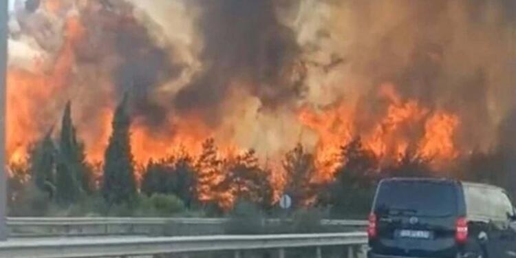 Buca’daki yangın otoyola sıçradı