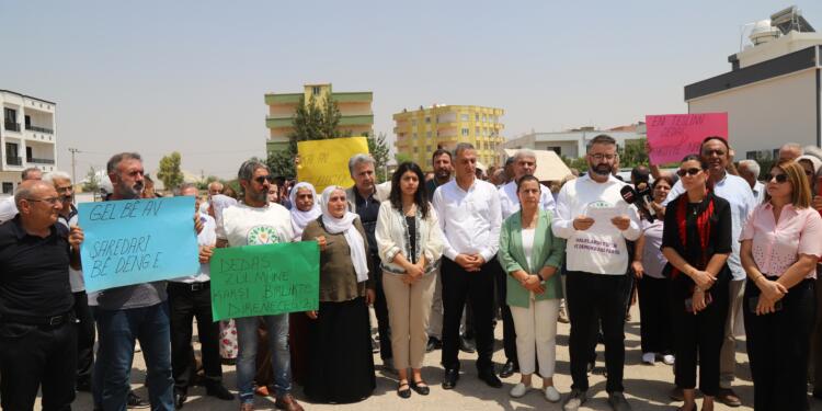 Qoser’de elektrik ve su kesintileri: Ses çıkarmalıyız