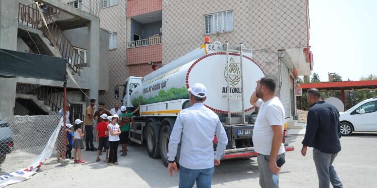 Artuklu Belediyesi su ve temizlik sorunları için seferber oldu