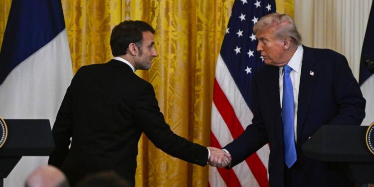 Trump’tan Macron’a yanıt: Sözünün bir ağırlığı yok