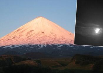 Rusya’da depremin ardından Klyuchevskoy Yanardağı’nda patlama