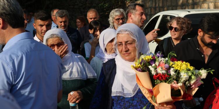 Törene katılacaklar Cizîr’den zılgıtlarla uğurlandı