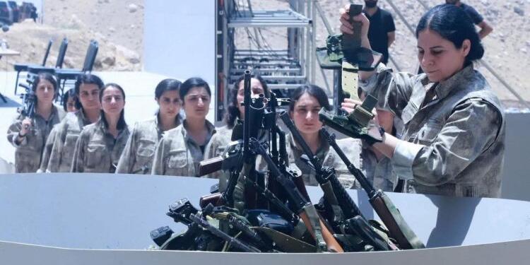 Törende kızını gören anne: Düzenleme yapılmalı, çocuklarımız yanımızda olmalı