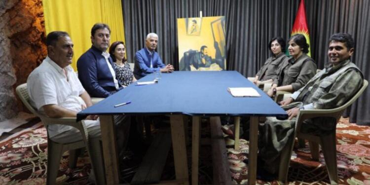 PJAK görüşmesi: Ulusal birlik Kürt hareketinin gücünü artırır