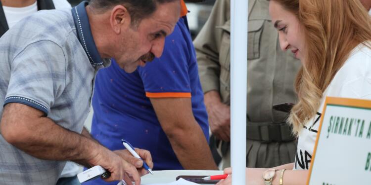 Şirnex’te ağaç kesimine karşı imza kampanyası başlatıldı