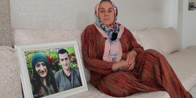 Köyü yakılan, 2 çocuğunu kaybeden anne: Bu yükü birlikte omuzlayalım