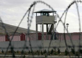 Amed Barosu’ndan tahliye engellerine karşı 4 kuruma başvuru