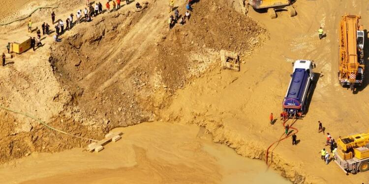 Kum ocağında operatörün cansız bedenine ulaşıldı