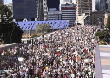 Avustralya’da yüz binler Filistin için sokakta