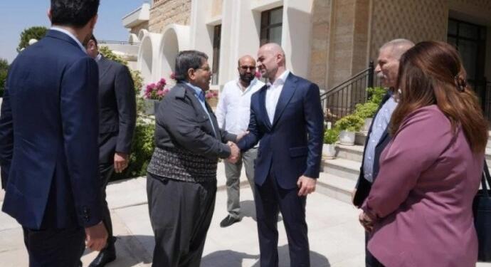 PYD heyeti YNK Başkanı Bafil Talabani ile görüştü