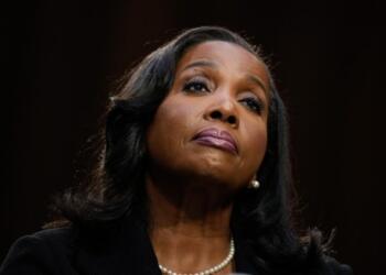 Fed üyesi Lisa Cook, Trump’a dava açtı