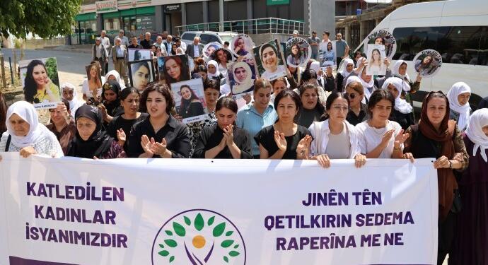 Kadın katliamlarına karşı yürüyüş: Mücadele en güçlü savunmadır