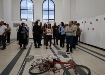 Gazeteci Deniz anısına düzenlenen sergi sona erdi